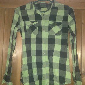 Green and black plaid shirt size small